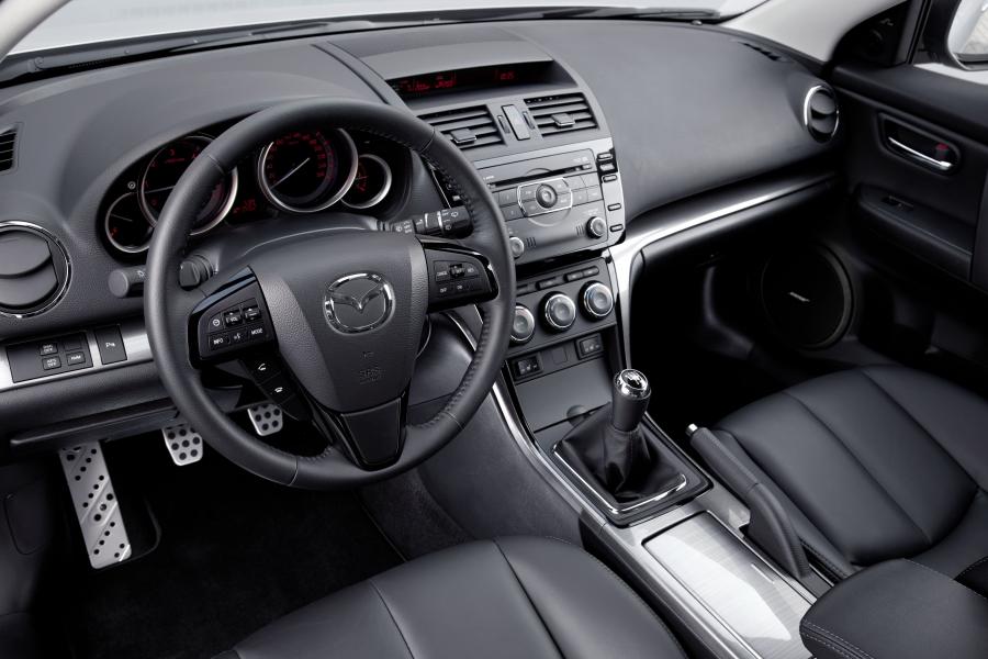  Mazda6 Hatchback 2010 года  (фото 14 из 49)